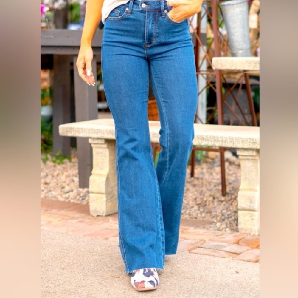 Judy Blue Summer Nights High Rise Flare Top Cut Hem Jeans JB88611